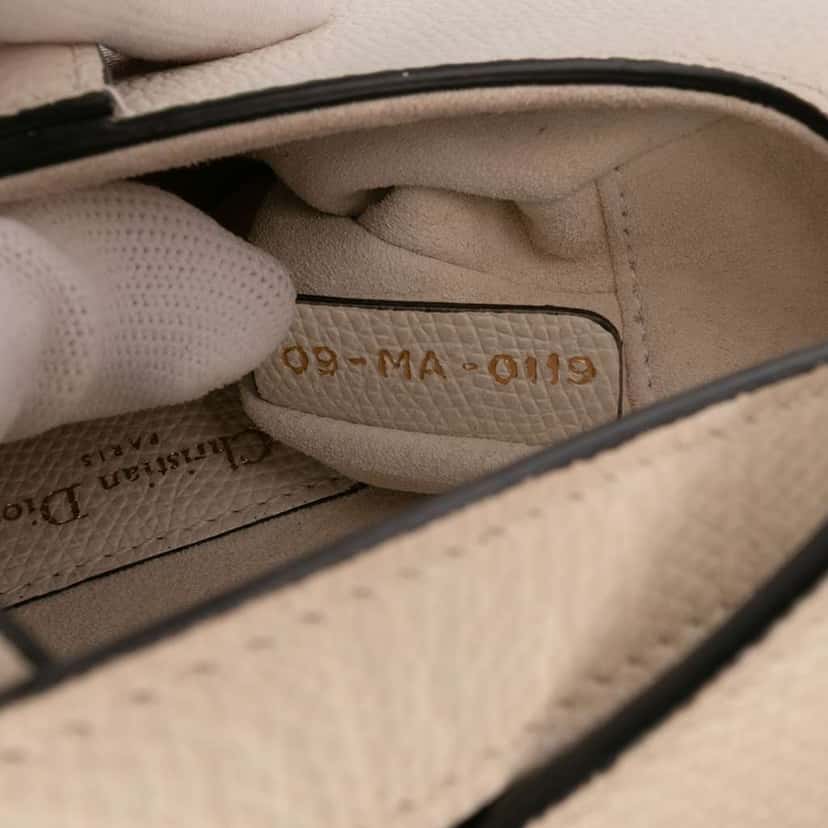 Dior Mini Grained Calfskin Saddle Bag White Leather Good condition - Box View