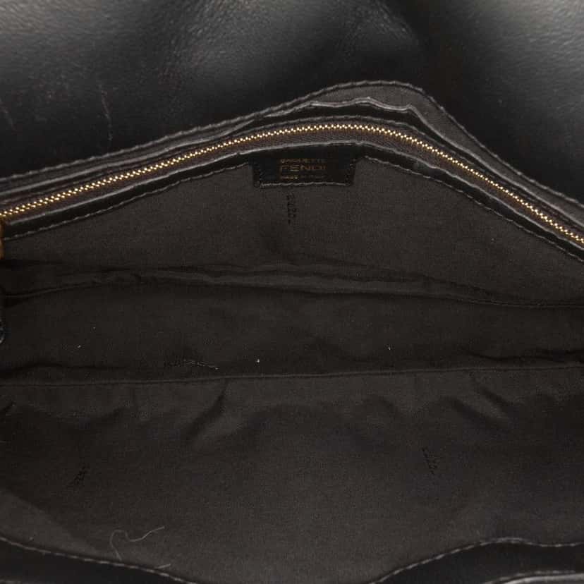 Fendi Large Zucca Embossed Leather Baguette Satchel Black Leather Good condition - Model View