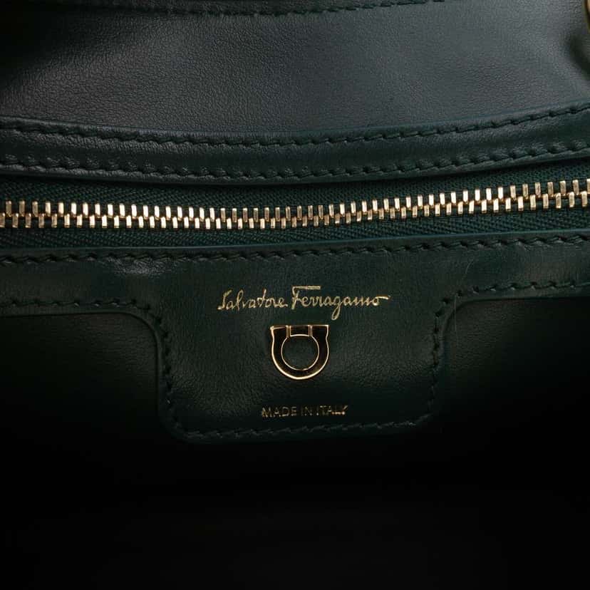 Salvatore Ferragamo Leather Gancini Thalia Flap Top Handle Bag Green Leather Good condition - Box View