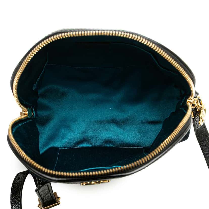 Gucci Small Ophidia Suede Dome Crossbody Blue Leather Good condition - Model View