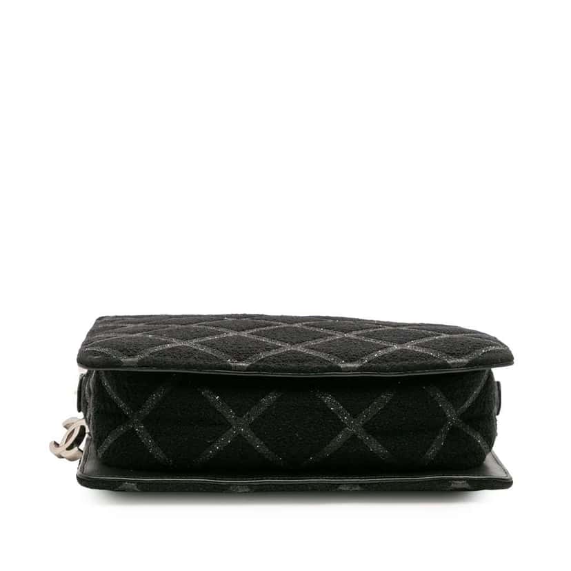 Chanel CC Tweed Chain Fantasy Crossbody Black Tweed Very good condition - Inside View