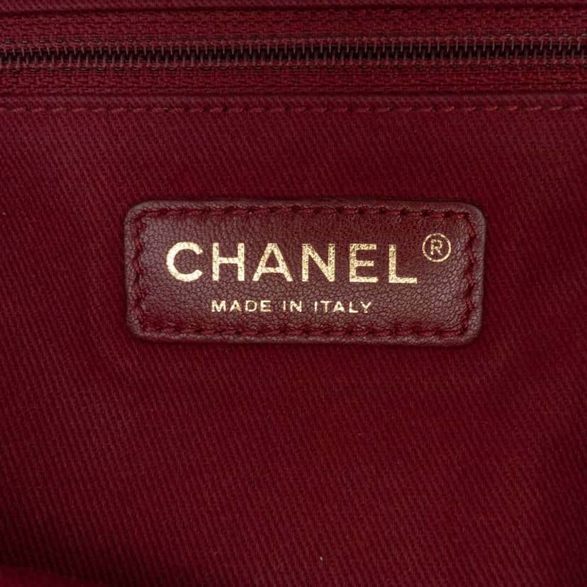 Chanel Large Quilted Caviar Shiva Flap Brown Leather Good condition - Box View