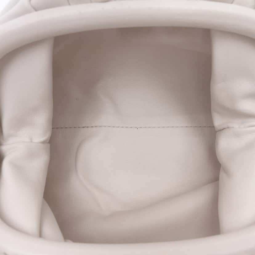 Bottega Veneta Lambskin The Mini Pouch Crossbody White Leather Good condition - Model View
