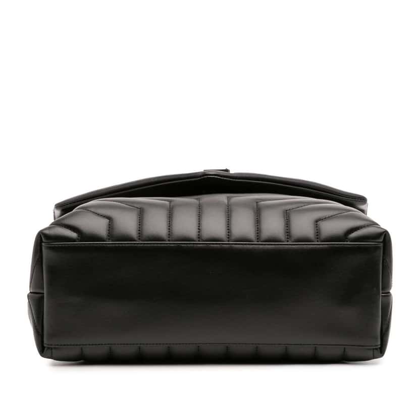 Saint Laurent Medium Matelasse Leather Monogram Monochrome Loulou Shoulder Bag Black Leather Good condition - Inside View