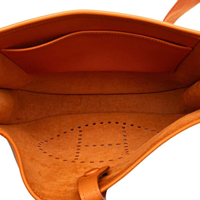 Hermès Epsom Evelyne 29 Orange Leather Good condition - Model View