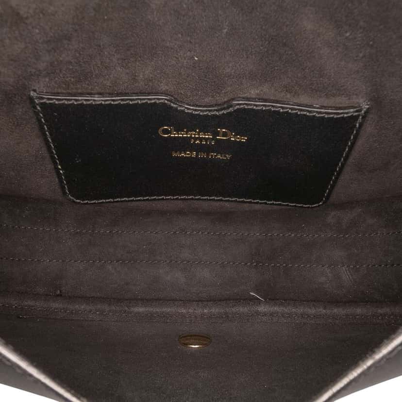 Dior Medium Leather Bobby Crossbody Black Leather Good condition - Model View