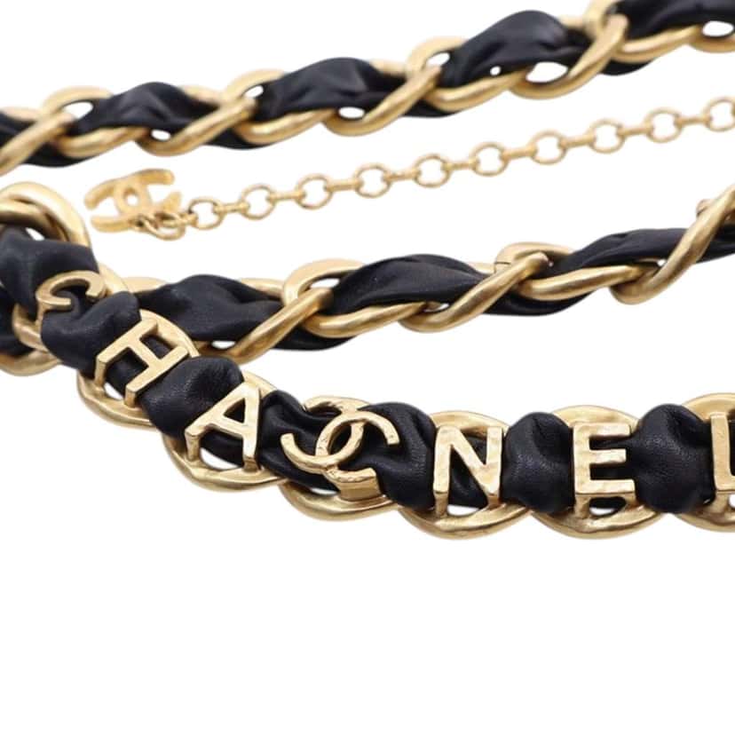 Chanel CC Gold Plated Leather Woven Logo Layered Chain Belt Gold Metal Good condition - Model View