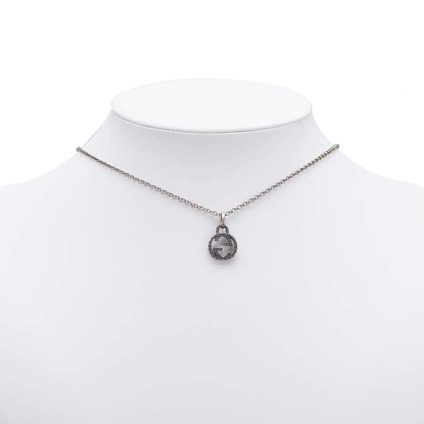 Gucci Sterling Silver Interlocking G Pendant Necklace Silver Silver Good condition - Box View