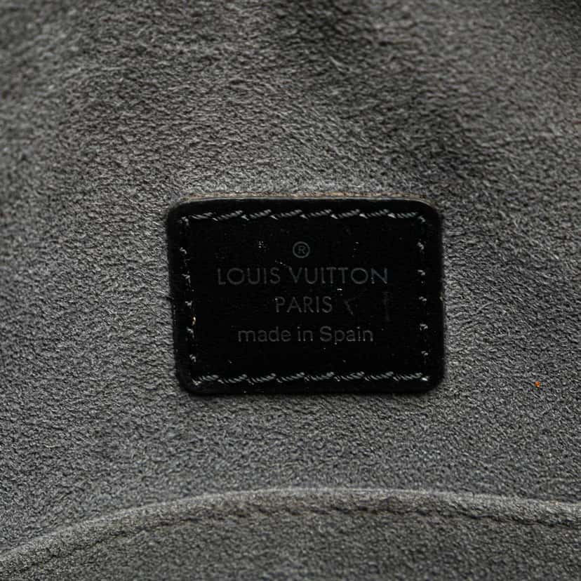 Louis Vuitton Epi Voltaire Black Leather Good condition - Box View