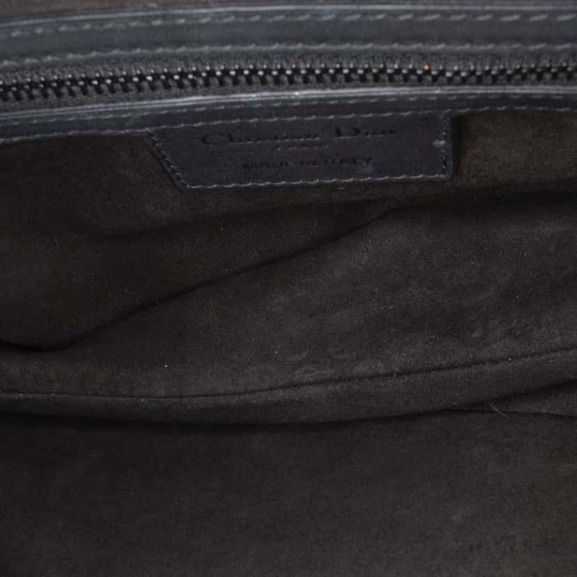 Dior Ultra Matte Calfskin Saddle Bag Black Leather Good condition - Model View