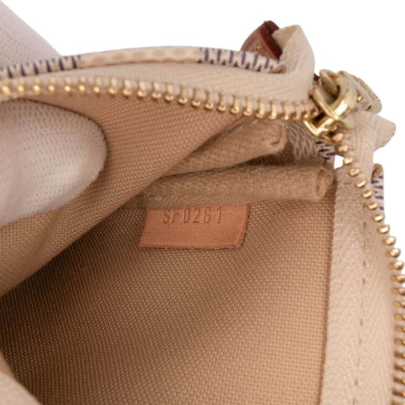 Louis Vuitton Damier Azur Mini Pochette Accessoires White Canvas Good condition - Box View