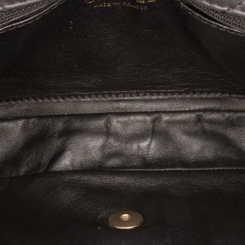 Chanel Medium Quilted Lambskin Precious Jewel Single Flap Black Leather Good condition - Model View