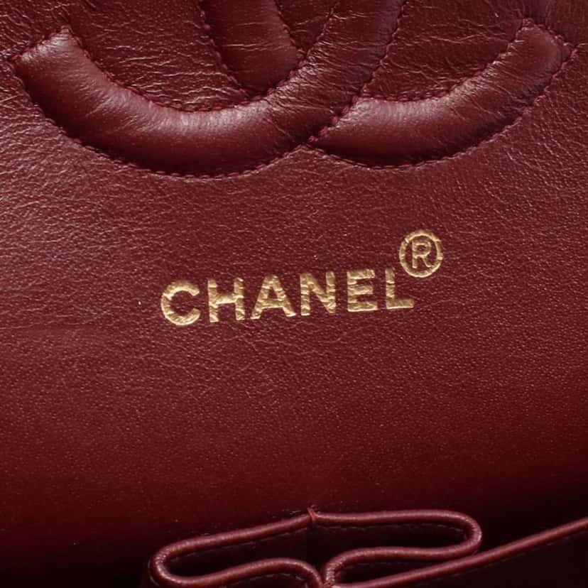 Chanel Medium Classic Lambskin Double Flap Black Leather Good condition - Box View