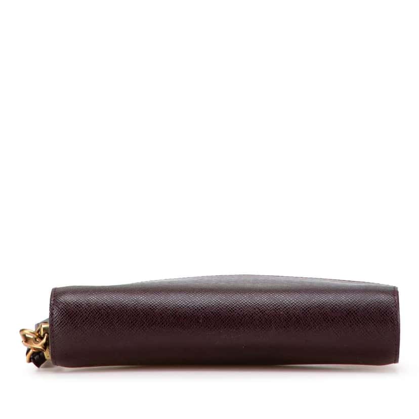 Louis Vuitton Taiga Pochette Baikal Red Leather Good condition - Inside View
