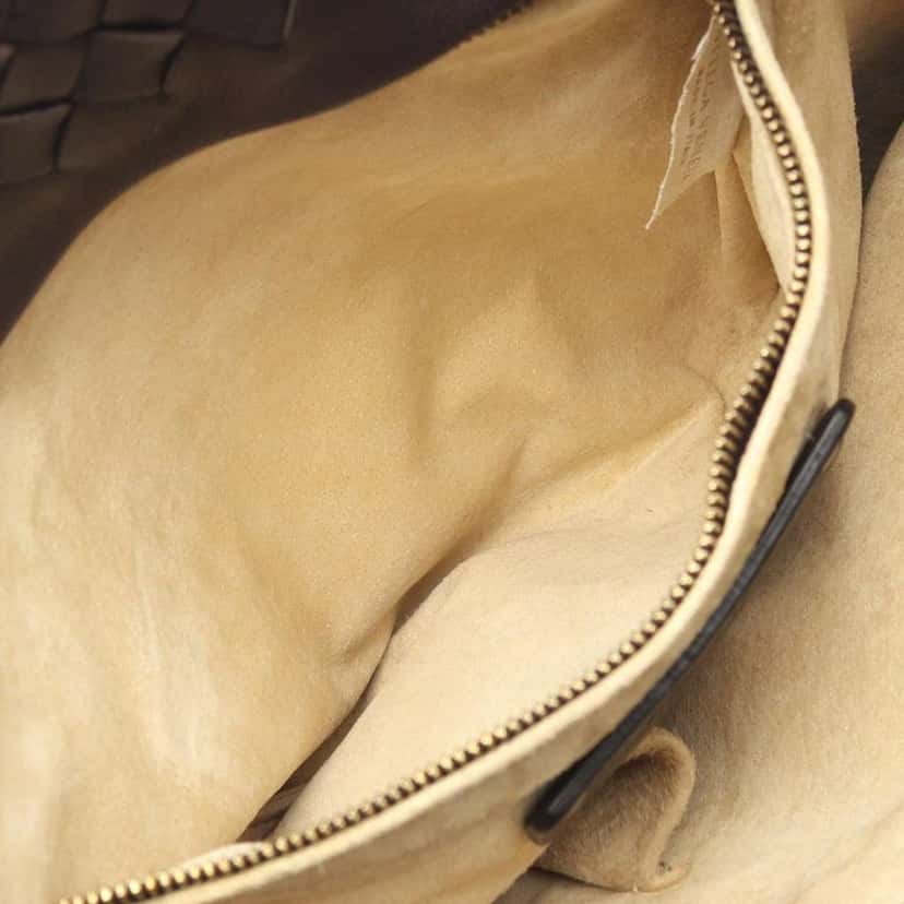 Bottega Veneta Nappa Intrecciato Bucket Bag Brown Leather Good condition - Model View