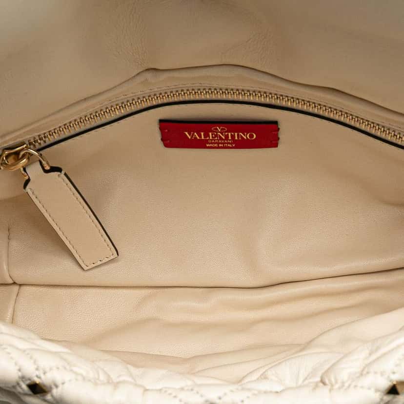 Valentino Nappa SpikeMe Clutch White Leather Good condition - Model View