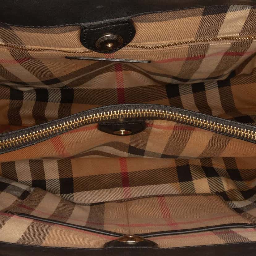 Burberry Large Leather and House Check Banner Satchel Black Leather Good condition - Model View