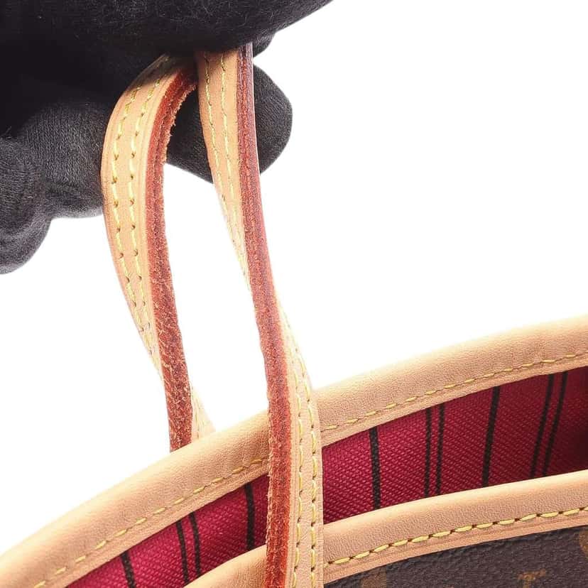 Louis Vuitton Monogram Neverfull MM Brown Good condition - Model View
