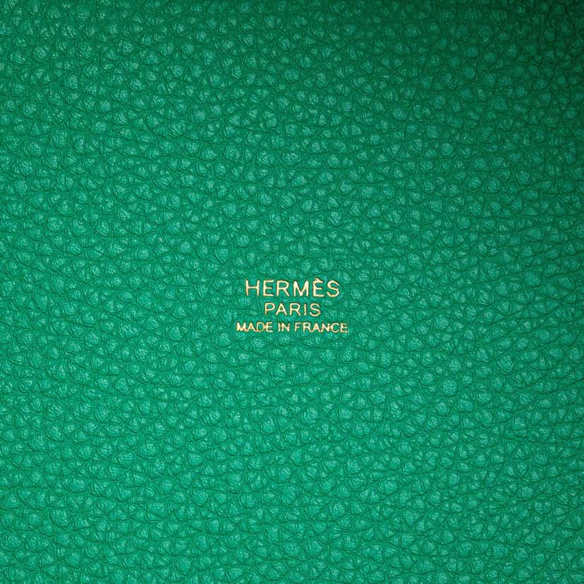 Hermès Clemence Picotin Lock 18 Green Leather Good condition - Box View