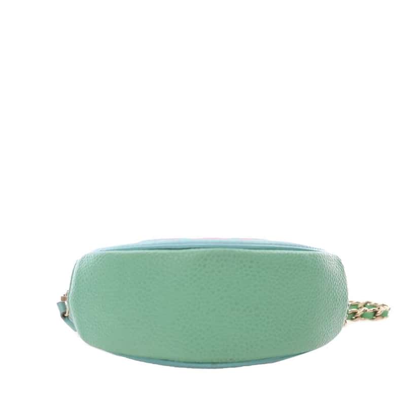 Chanel Tricolor Caviar CC Filigree Round Crossbody Pink Leather Good condition - Model View