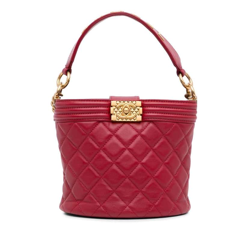Chanel Calfskin Boy Bucket Bag Red Leather Good condition - Front View
