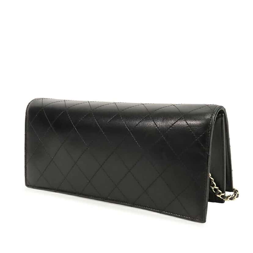 Chanel CC Stitched Lambskin Clutch With Chain Black Leather Good condition - Back View