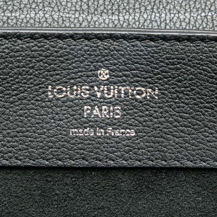 Louis Vuitton Taurillon Lockme Backpack Black Leather Very good condition - Box View