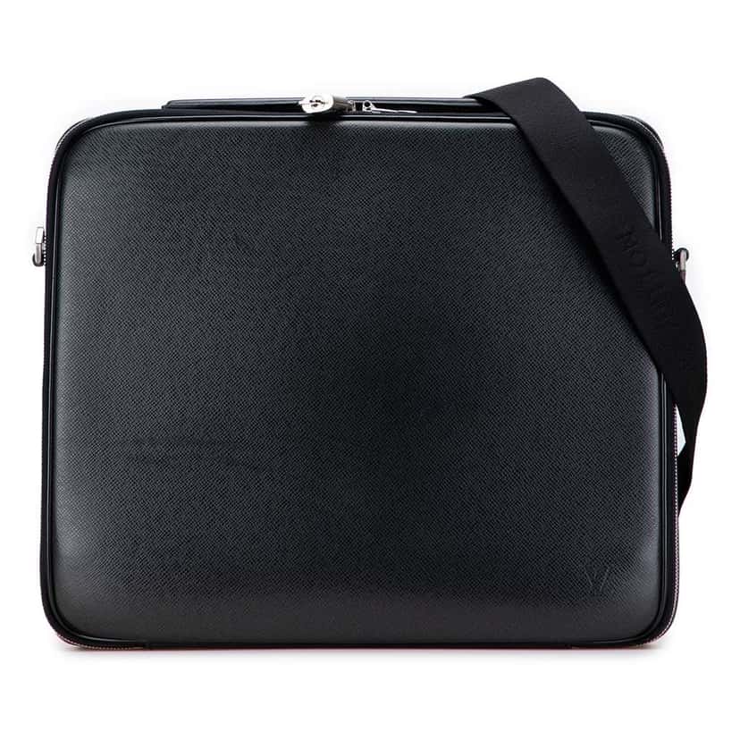 Louis Vuitton Taiga Porte Ordinateur Odessa Black Leather Good condition - Front View