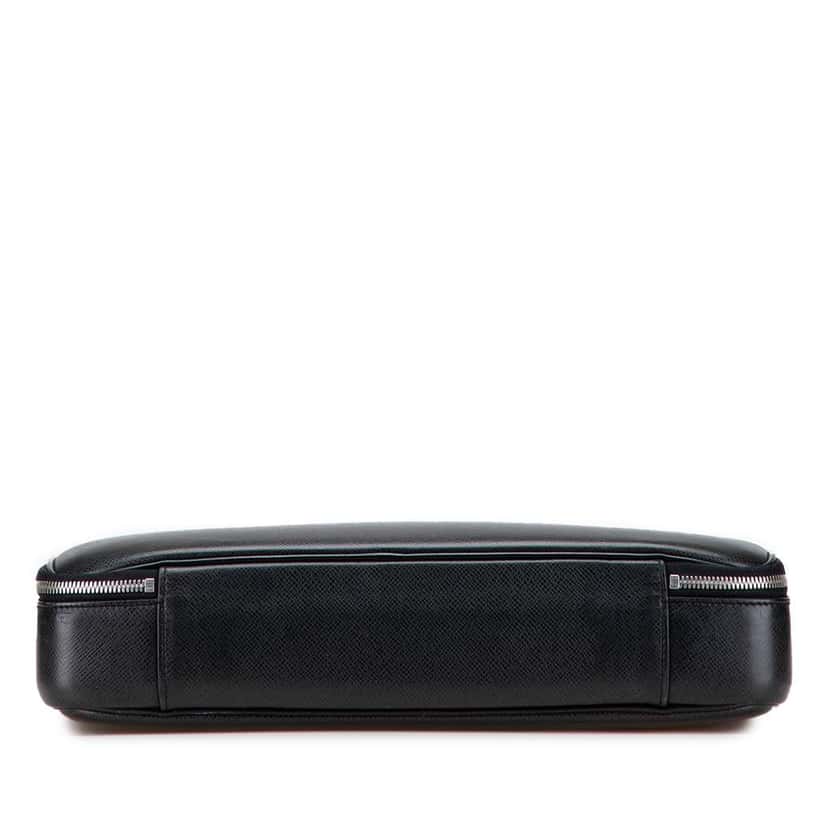 Louis Vuitton Taiga Porte Ordinateur Odessa Black Leather Good condition - Back View