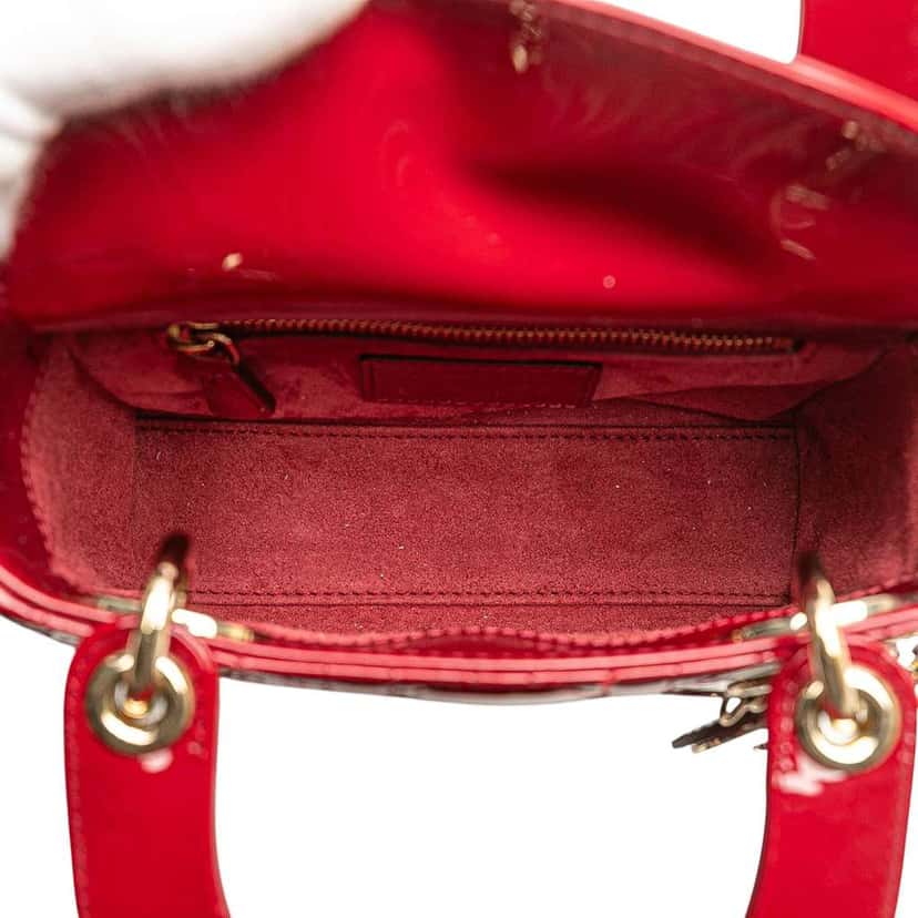 Dior Mini Patent Cannage Lady Dior Red Leather Good condition - Model View