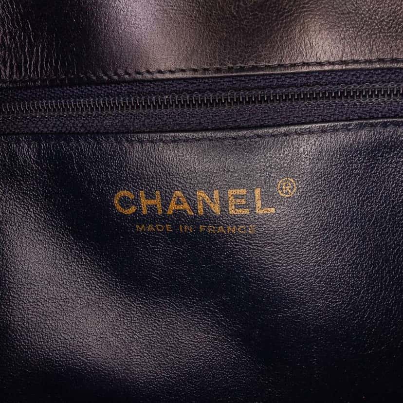 Chanel CC Horizontal Quilted Lambskin Double Flap Black Leather Fair condition - Box View
