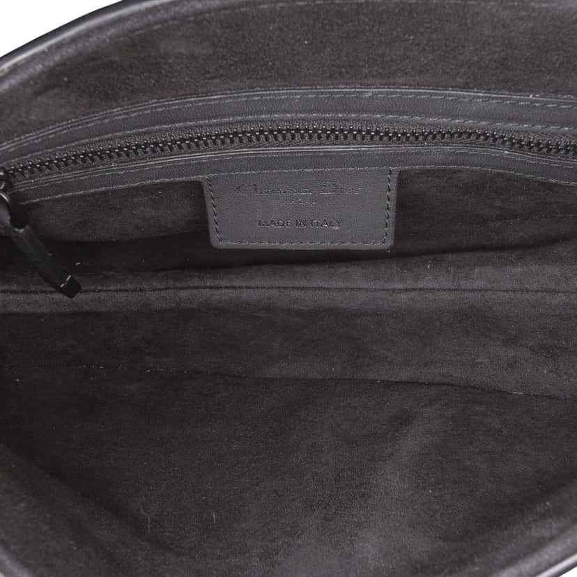 Dior Ultra Matte Calfskin Saddle Bag Black Leather Good condition - Model View