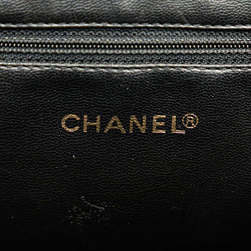 Chanel Triple CC Lambskin Bucket Black Leather Good condition - Box View