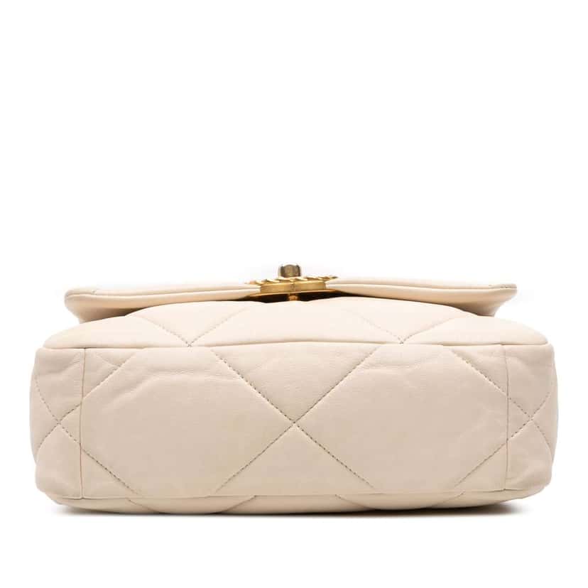 Chanel Medium Lambskin 19 Flap White Leather Good condition - Inside View