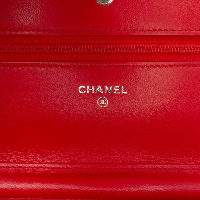 Chanel CC Quilted Lambskin Wallet on Chain Red Leather Good condition - Box View