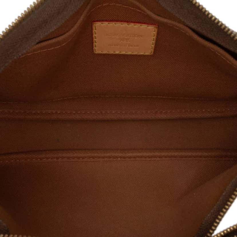 Louis Vuitton Monogram Multi Pochette Accessoires Brown Canvas Good condition - Model View