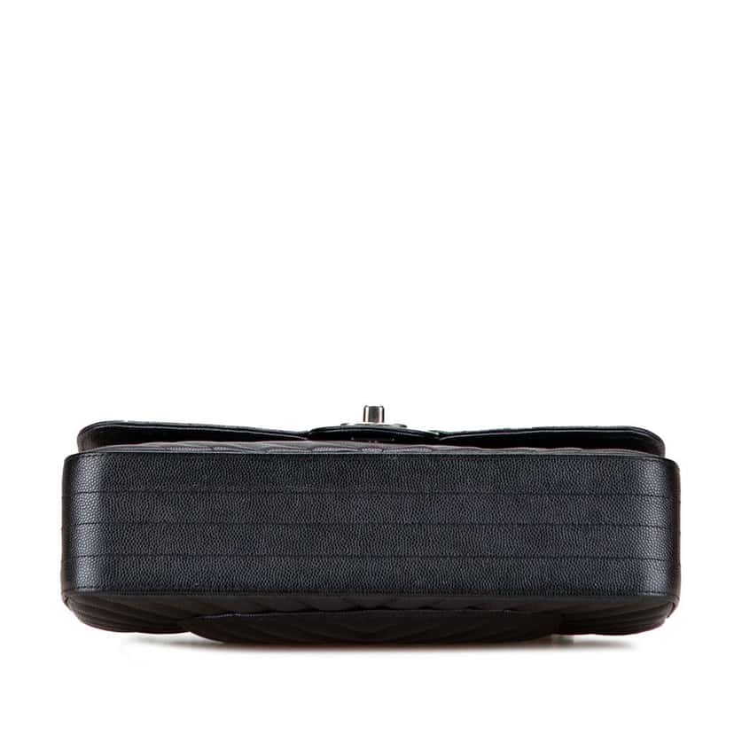 Chanel Medium Classic Chevron Caviar Double Flap Black Leather Very good condition - Inside View