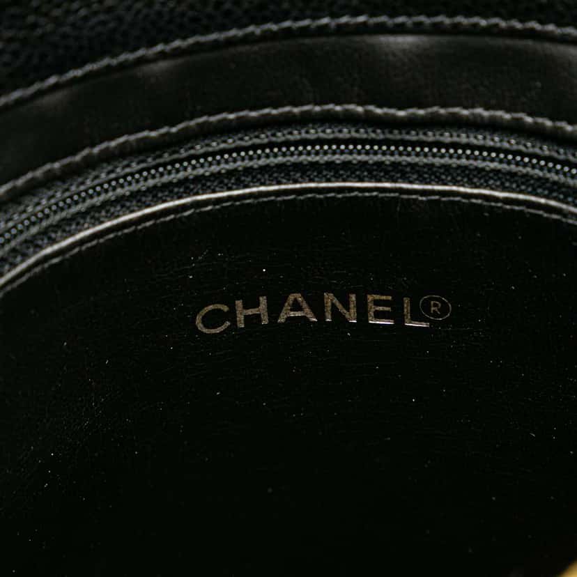 Chanel Caviar Front Pocket Chain Tote Black Leather Good condition - Box View