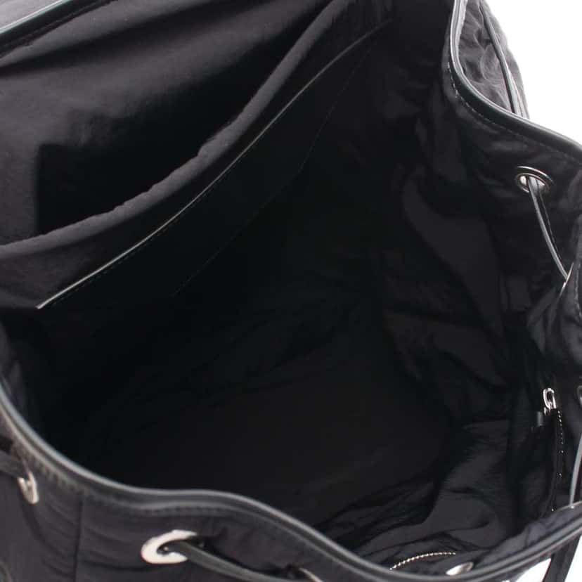 Bottega Veneta Intrecciato Trimmed Nylon Crossroad Backpack Black Very good condition - Inside View