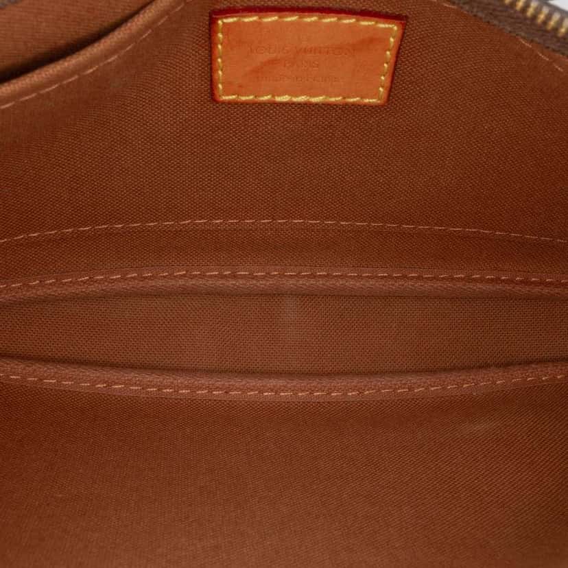 Louis Vuitton Monogram Multi Pochette Accessoires Brown Canvas Good condition - Model View