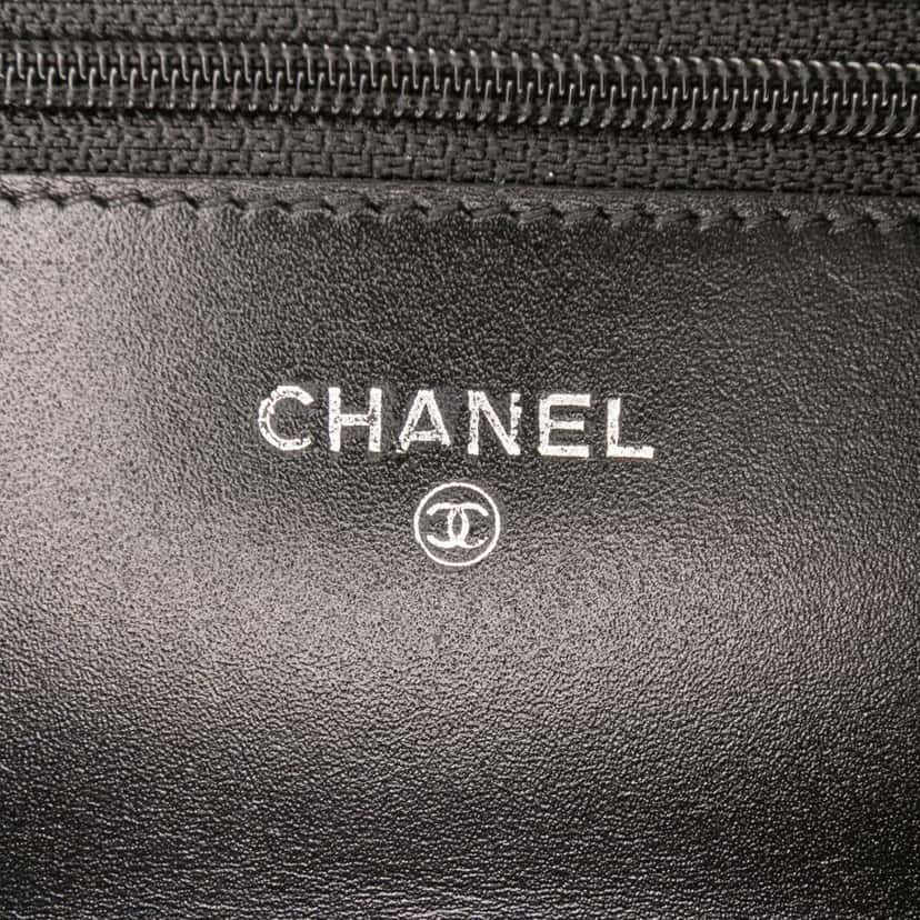 Chanel CC Caviar Wallet On Chain Black Leather Good condition - Box View