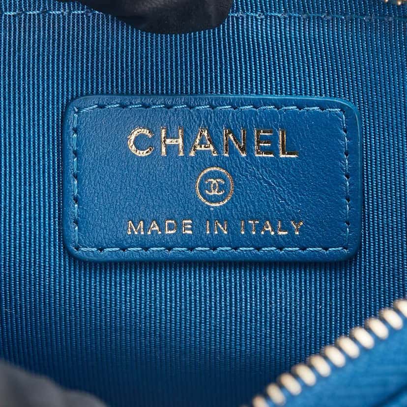Chanel CC Quilted Caviar Zip Coin Purse Blue Leather Good condition - Box View