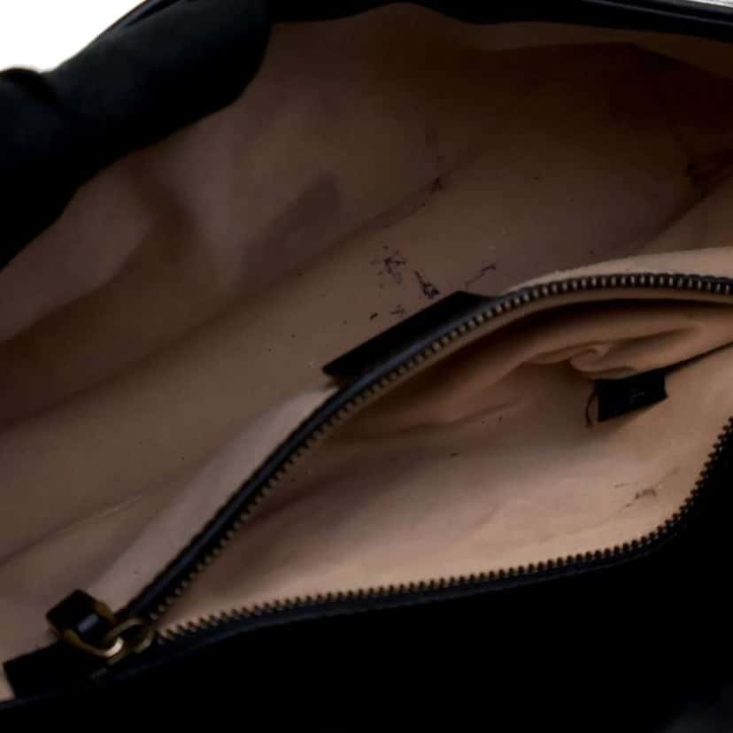 Gucci Medium GG Marmont Matelasse Leather Shoulder Bag Black Leather Good condition - Box View