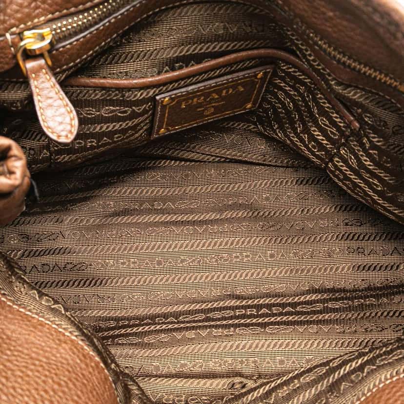 Prada Vitello Daino Trimmed Tessuto Satchel Brown Good condition - Model View