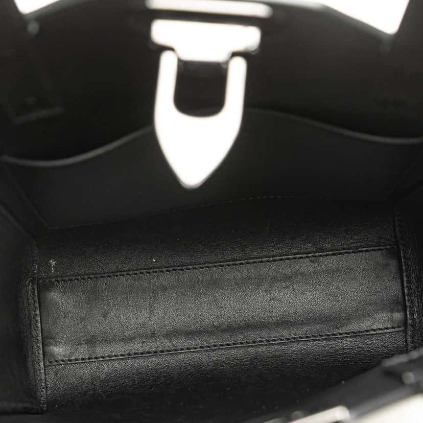 Valentino Small Leather Rockstud Tote Black Leather Good condition - Model View