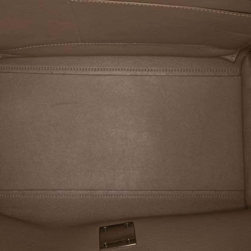 Celine Medium Leather Trapeze Satchel Brown Leather Good condition - Model View
