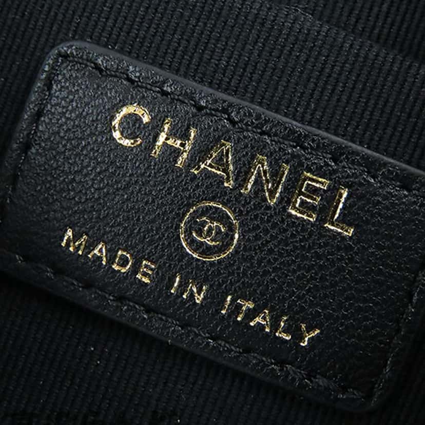 Chanel CC Quilted Velour Half Moon Chain Crossbody Black Velvet Good condition - Box View