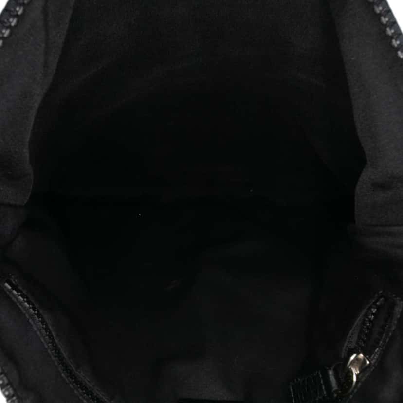 Gucci GG NylonWeb Crossbody Black Good condition - Model View