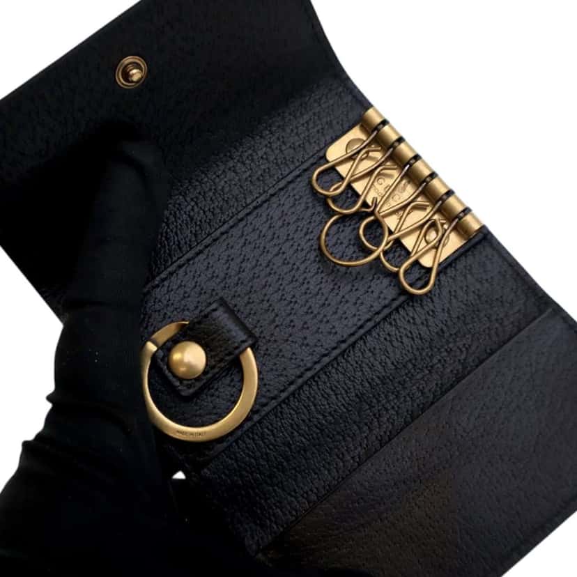 Gucci GG Marmont Leather Key Case Black Leather Good condition - Box View