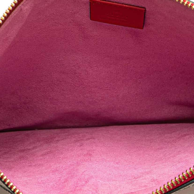 Gucci GG Supreme Bosco Clutch Brown Canvas Good condition - Model View